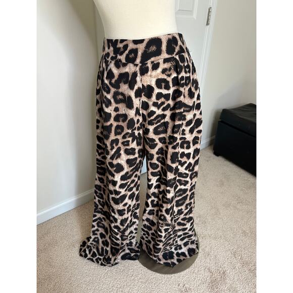 Leopard flowy trouser pants, size M, NWOT - Picture 1 of 7